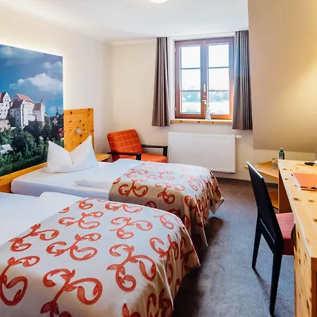 Erlebnishotel Zur Schiffsmühle 3*